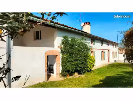 maison familiale de caractère -ferme toulousaine du xix ème siècle -240m²