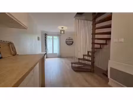 maison 3 pièces 47 m2