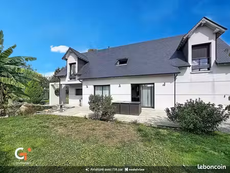 maison 6 pièces 192 m²