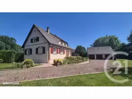 propriété 11 pièces 174 m²