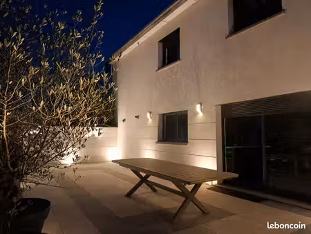 maison contemporaine gravigny bord de rivière