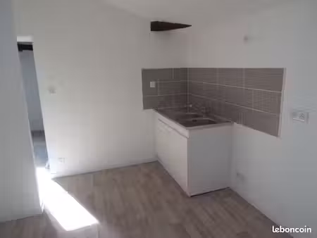 appartement t2 centre bergerac 29m²