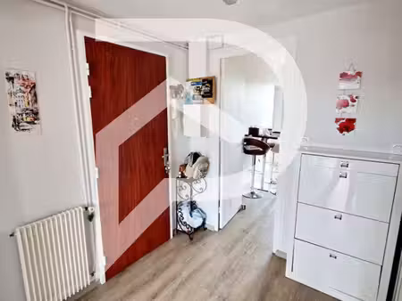 appartement 3 pièces 80 m²