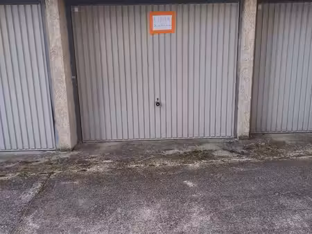 box a louer