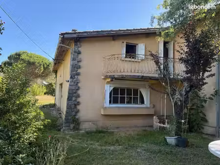 maison 90 m² arveyres
