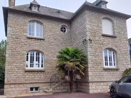 maison de caractère en pierre rénovée – 180 m² – terrain 891 m² – avec logement indépendan