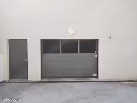 location garage 18 5m²
