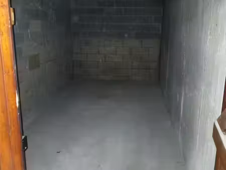 box fermé créteil - idéal garage ou stockage