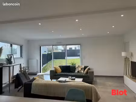 maison 6 pièces 122 m²