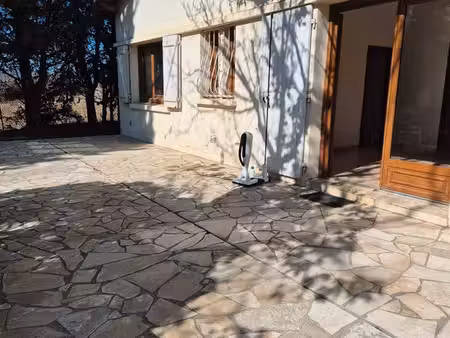 maison plein de charme   prête a vous accueillir