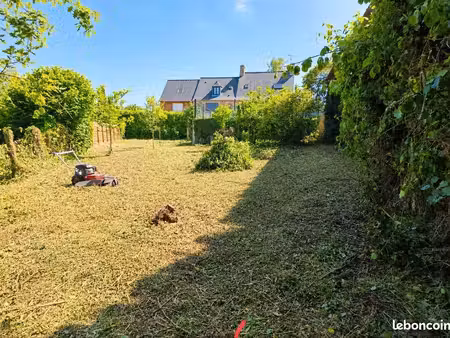 terrain 620m2 non constructible
