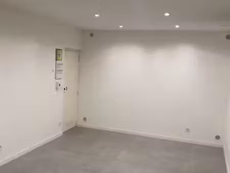 cave 22m2