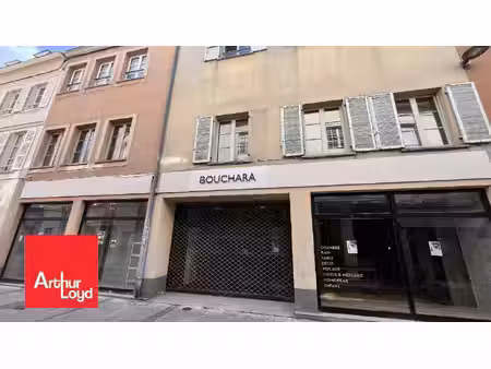 local commercial à louer