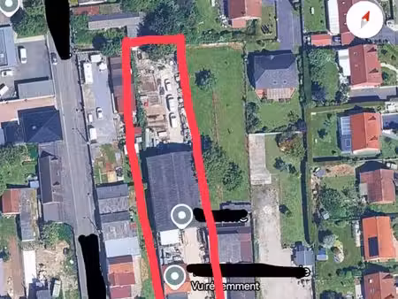 entrepôt et bureaux à louer