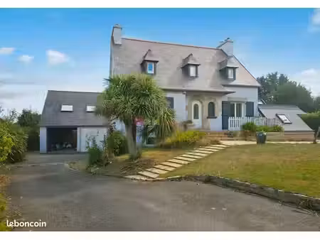 maison 9 pièces 198 m²