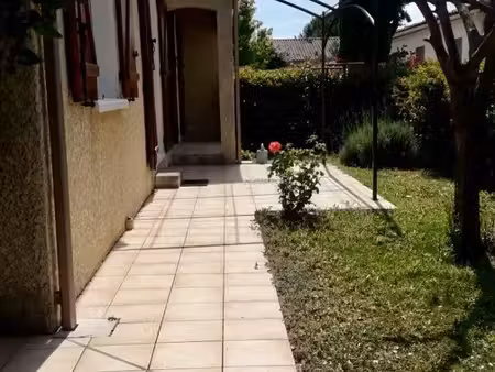 à louer – villa t3 non meublée – siran (34210)