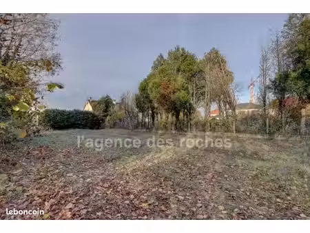 terrain 719 m² eragny