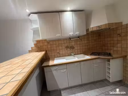 maison de village 4 pièces 100 m²