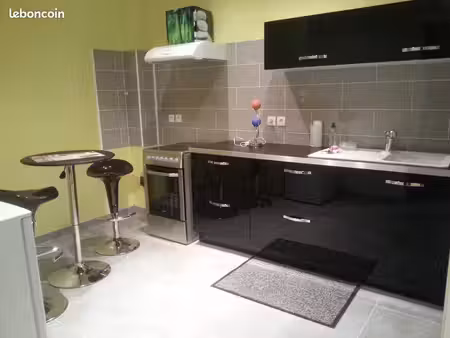 f2 36m2 meublé-équipé libre 1/10/2026