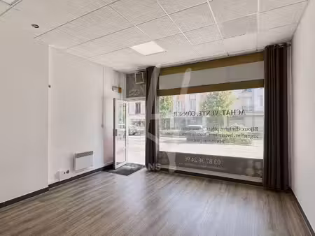 local commercial à louer