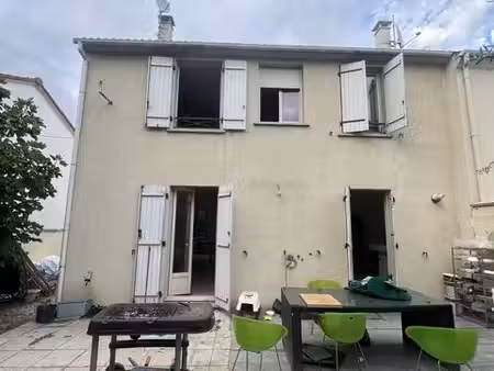 maison 6 pièces 106 m²