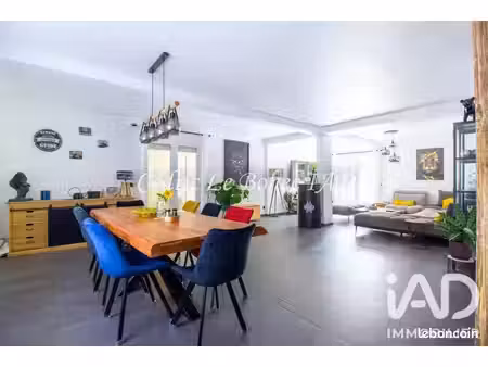 maison familiale 7 pièces 151 m²