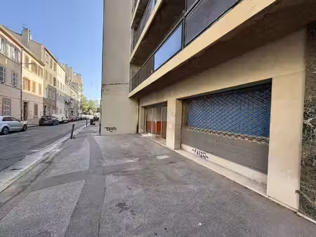 local commercial à louer