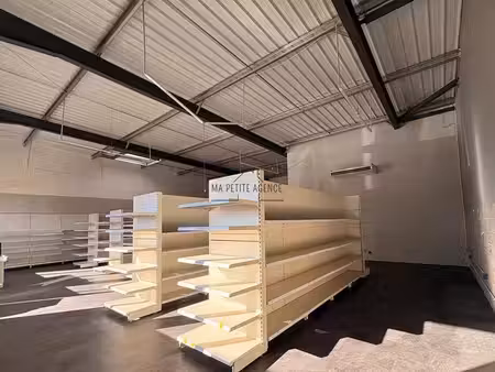 local commercial à louer