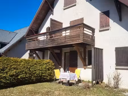 appartement refait à neuf avec garage et cellier