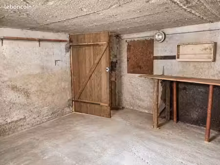 cave de stockage 12 m² – metz queuleu – 80 /mois