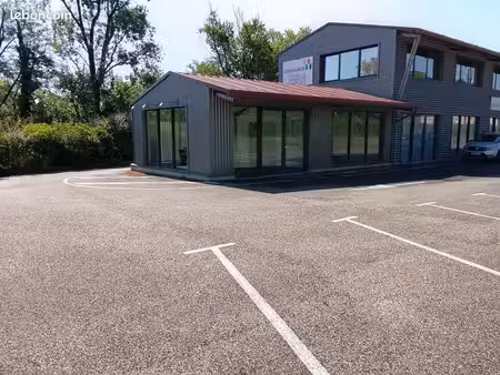 local commercial