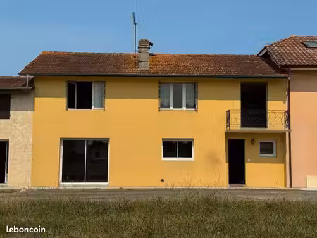 maison 5 pièces 138 m² avec grand jardin - amou