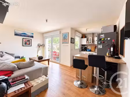 appartement 3 pièces 53 m²
