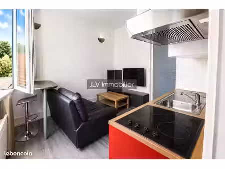 appartement 4 pièces 19 m²