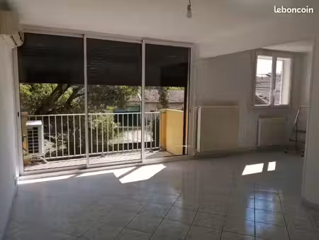 loue appartement bagnols sur ceze