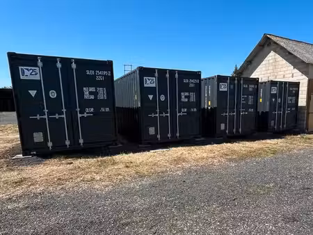 ? box de stockage / garde-meuble