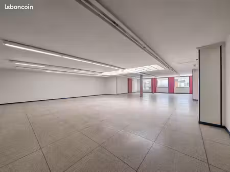 local commercial à vendre