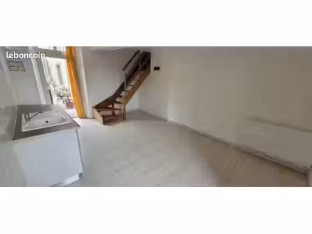 maison à louer 52 m2
