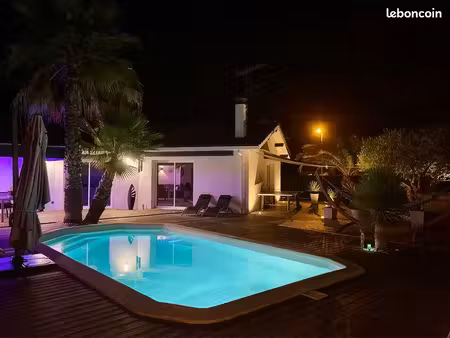 capbreton - villa au calme absolu - en lisière de forêt - avec piscine