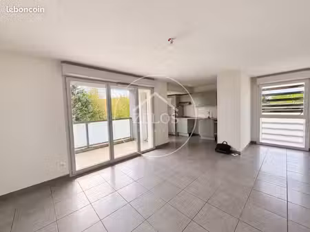 appartement 3 pièces 64 m²