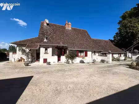 maison de caractère et ses dépendances