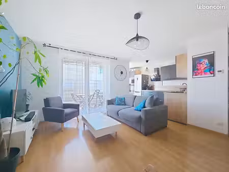 appartement t3 - quartier des deux-lions