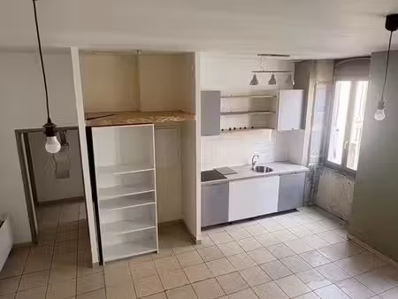 appartement t2  centre peyrehorade