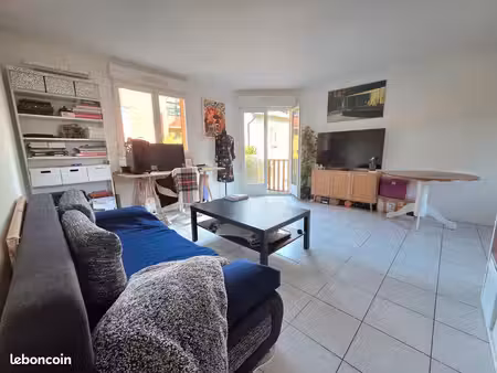 spacieux f2 au cœur du vieux schiltigheim