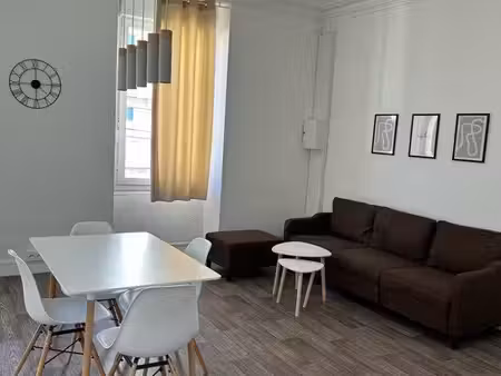 t2 meublé 75m2  rénové à neuf  centre ville tarbes