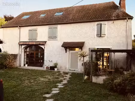 maison de caractère 240 m² - 5 ch + bureau - dépendance 30 m² - centre bordes
