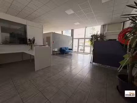 boutique à louer