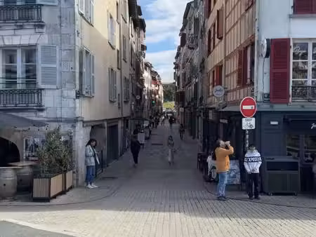 droit au bail local commercial 55 m² à bayonne centre