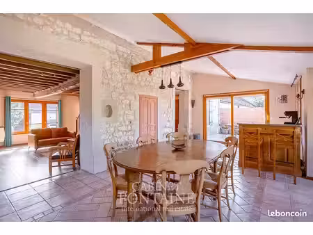 maison 6 pièces 144 m²