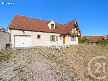 maison 5 pièces 150 m²